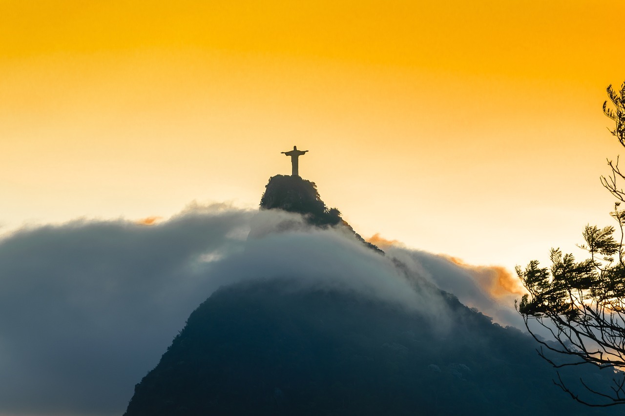 Polonia inaugura la estatua más alta de la Virgen María en Europa, superando al Cristo Redentor