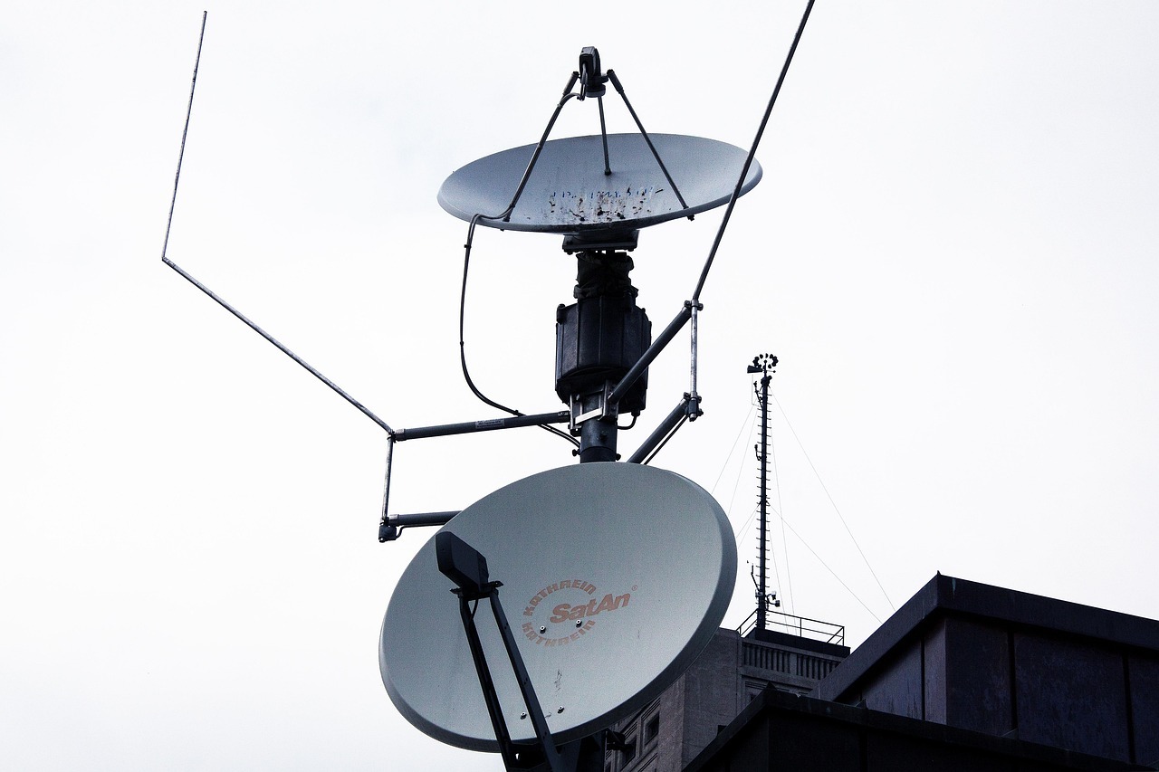 ¿Se puede convertir una bocina vieja en antena de TV? Análisis del truco casero viral